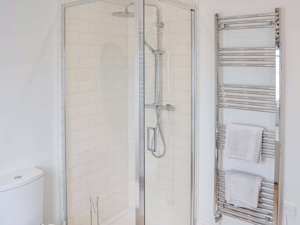 Shower room | Alexandra Villa, Coltishall, near Wroxham