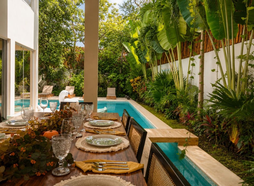 Outdoor dining