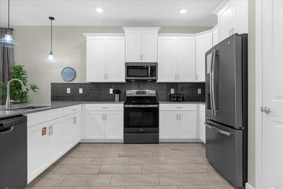 2877StanzaCourt(10)