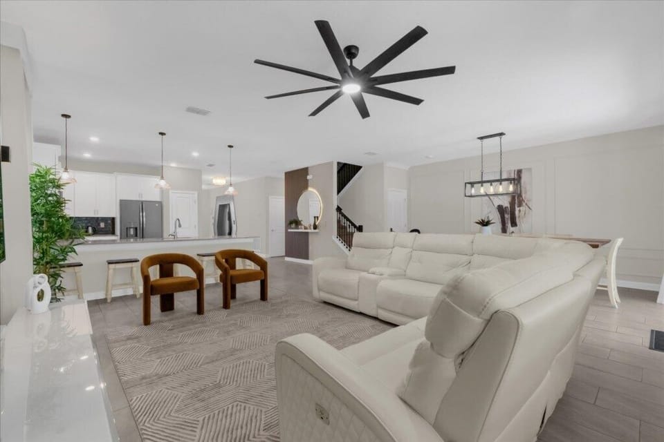 2877StanzaCourt(2)
