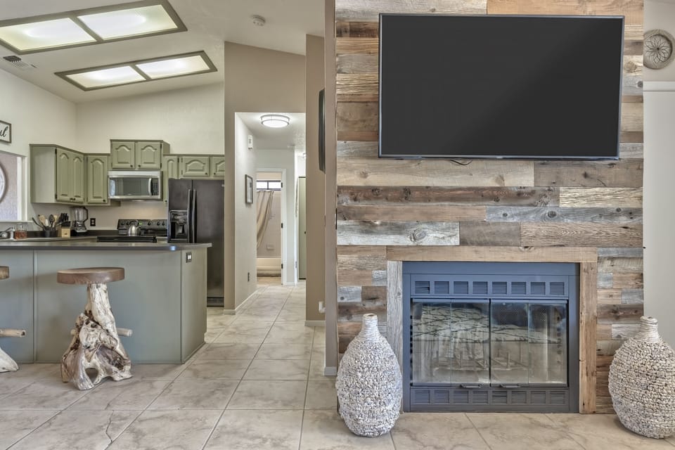 Luxury House | Television