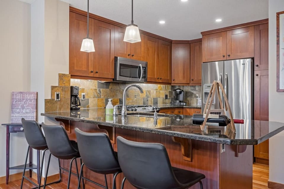Breakfast Bar Seating for Four