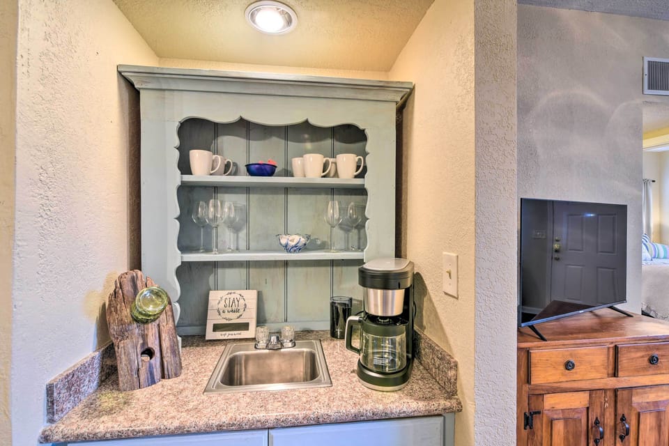 Wet Bar | Drip Coffee Maker