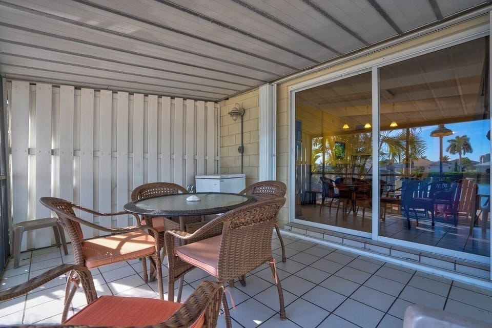Screen Porch view 3