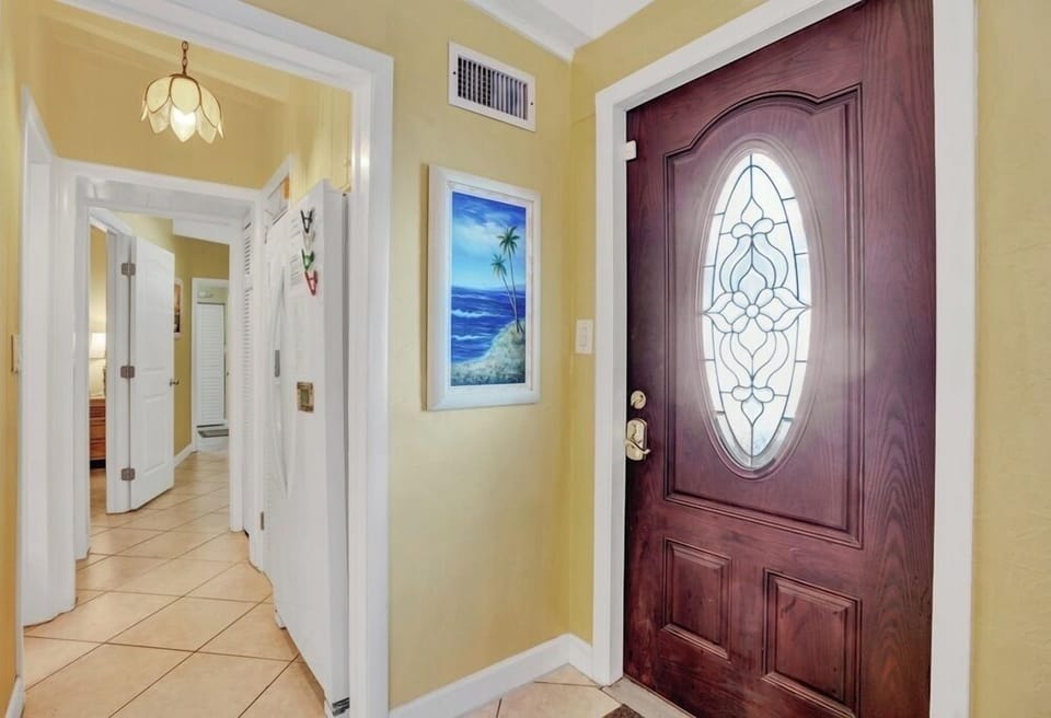 Entry view 2
