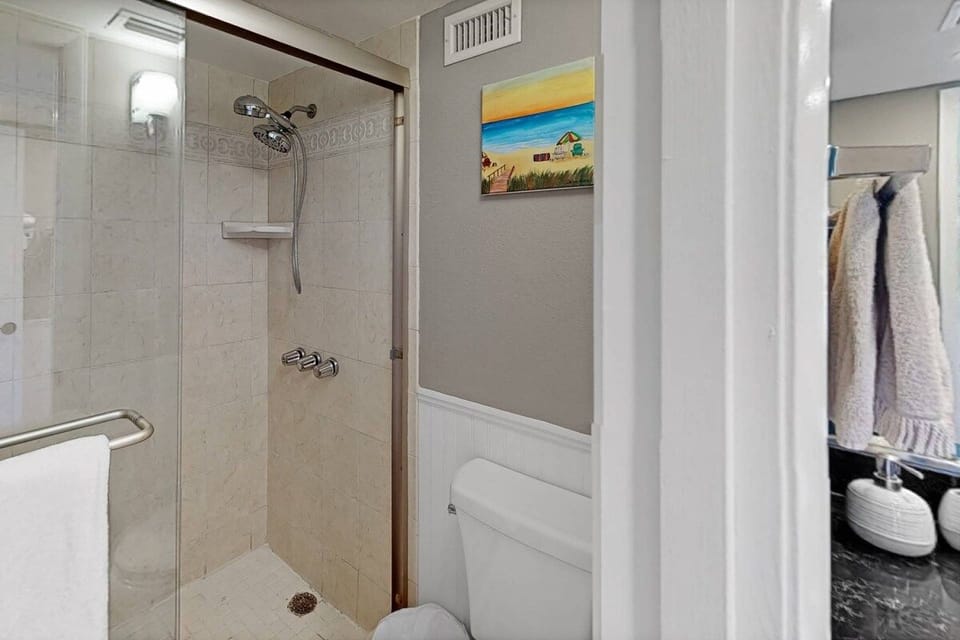 Master bathroom ensuite shower.