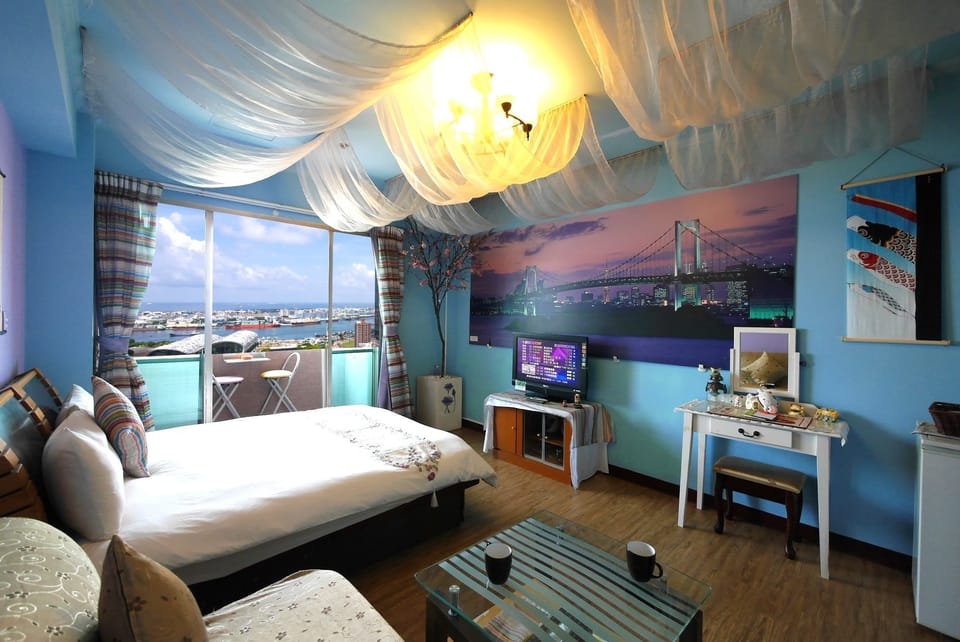 High Floor Deluxe Double Room | Premium bedding, pillowtop beds, individually decorated