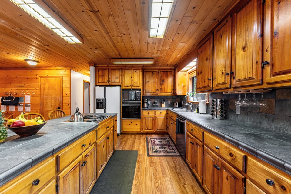 Fully equipped kitchen