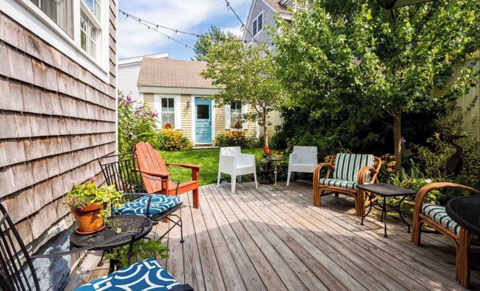 Deck area with seating