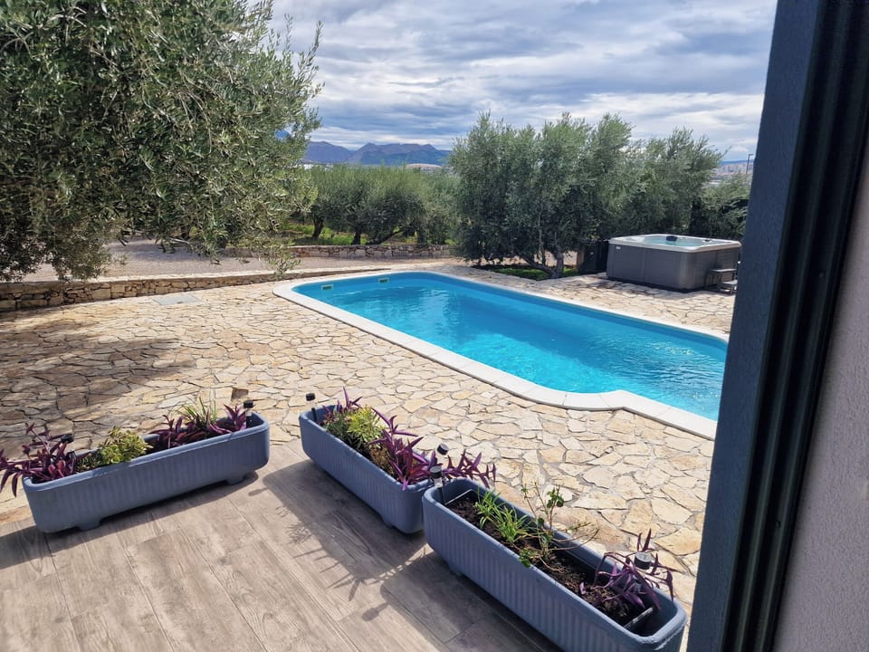 Villa | Pool | Outdoor pool
