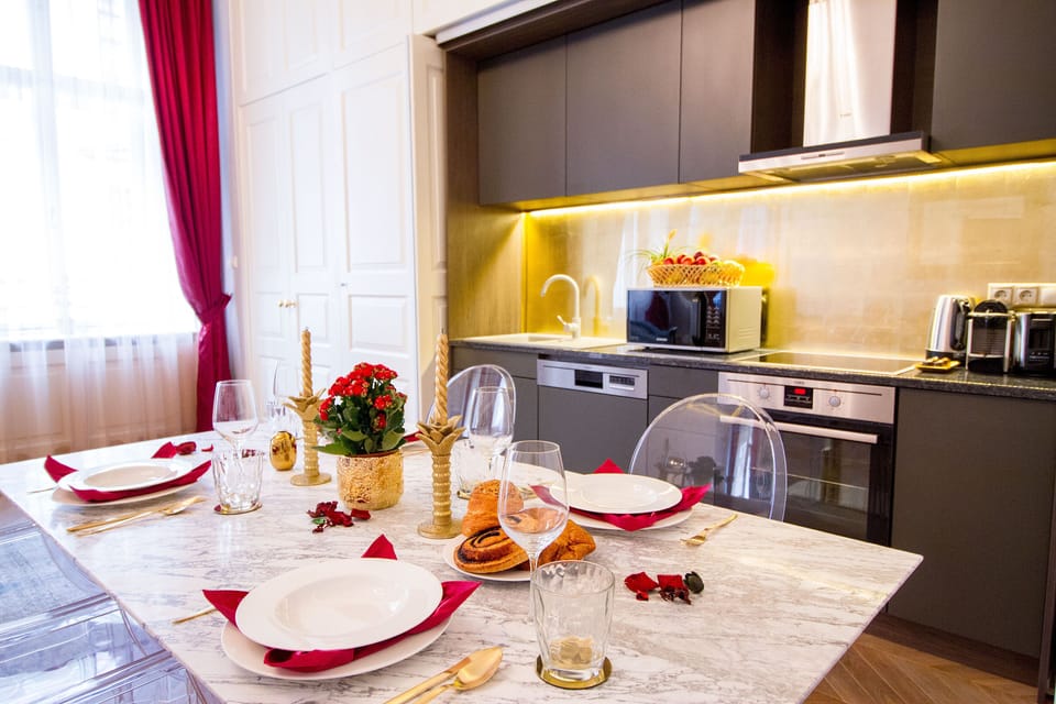 Luxury Apartment | Private kitchen | Full-size fridge, oven, dishwasher, toaster
