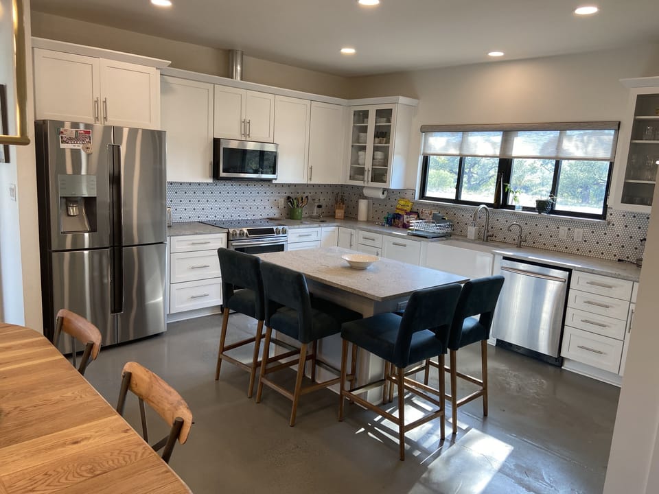 Breakfast bar
