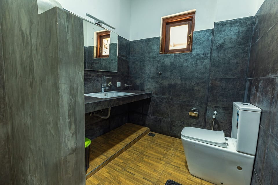 Villa Talpe 5 Bedrooms & Massage Pool House in Southern Province