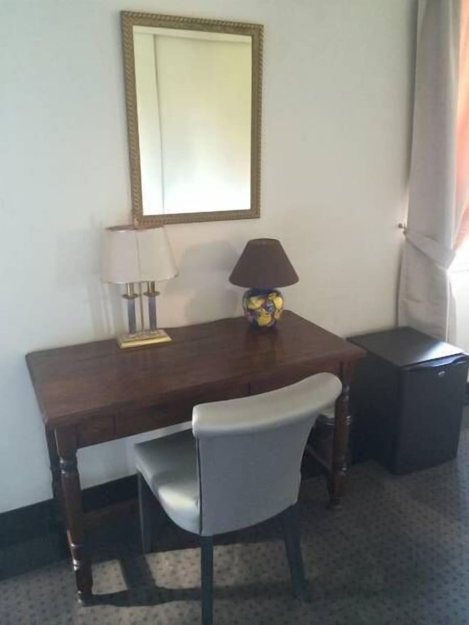 Suite | Interior