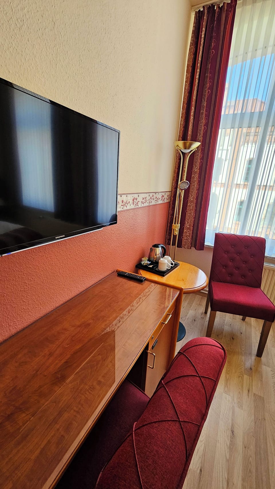 Double Room | Desk, free WiFi