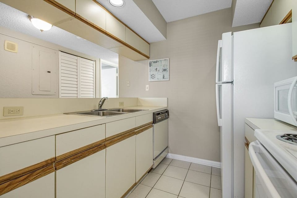 Cook up memories in this stylish and functional kitchen!
