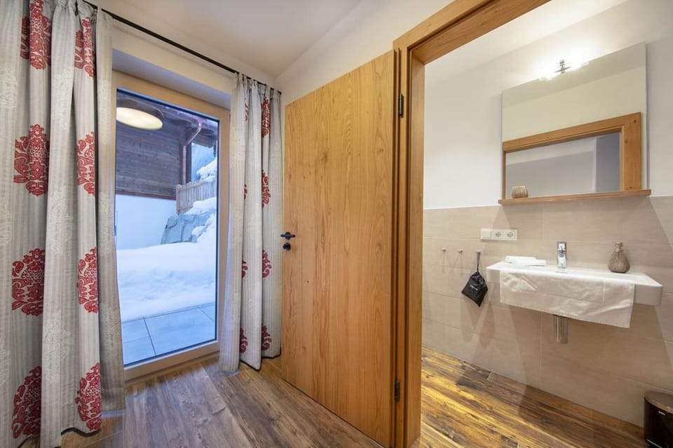 Chalet | Bathroom