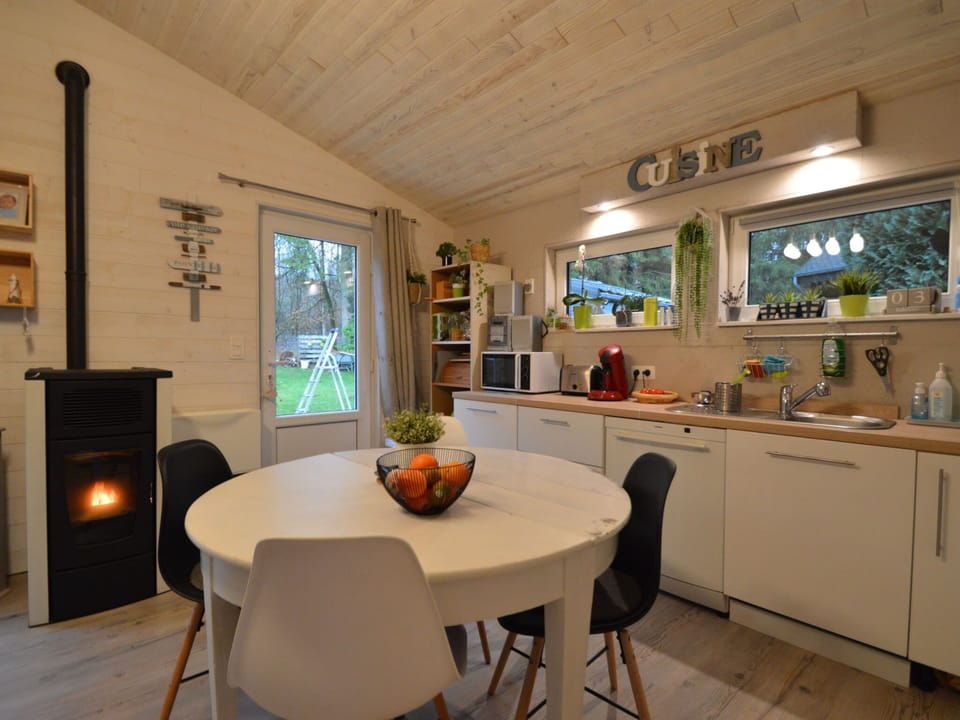 Chalet | Dining