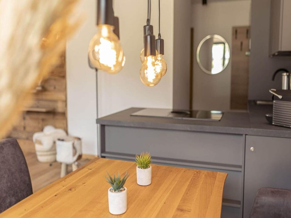 Apartment | Dining