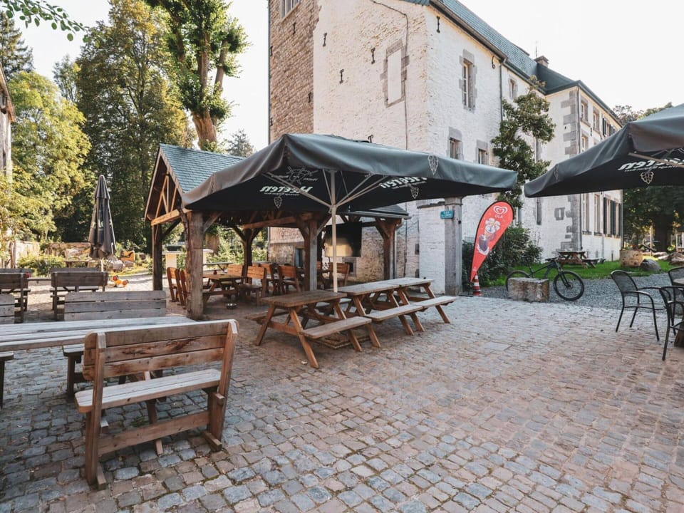 House | Dining