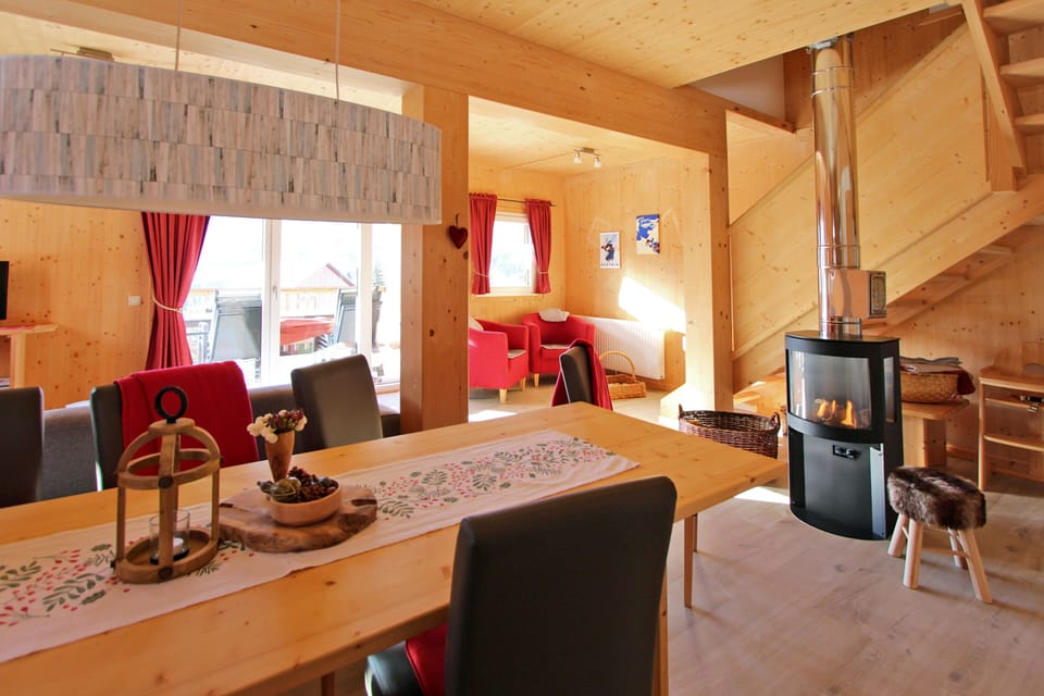 Chalet | Dining