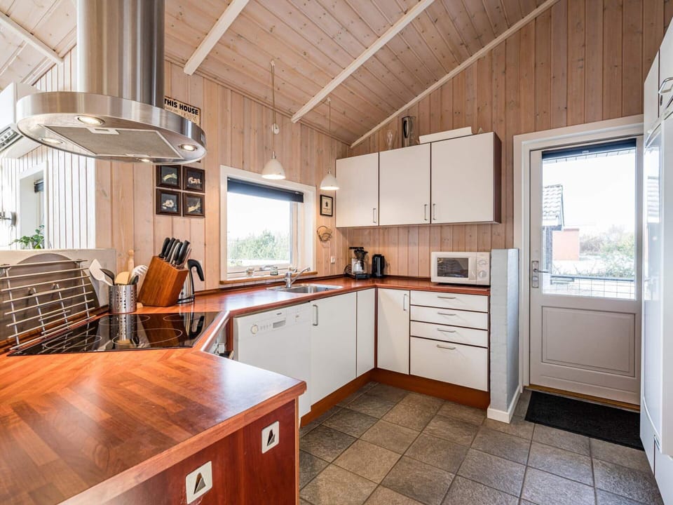 House | Private kitchen | Highchair