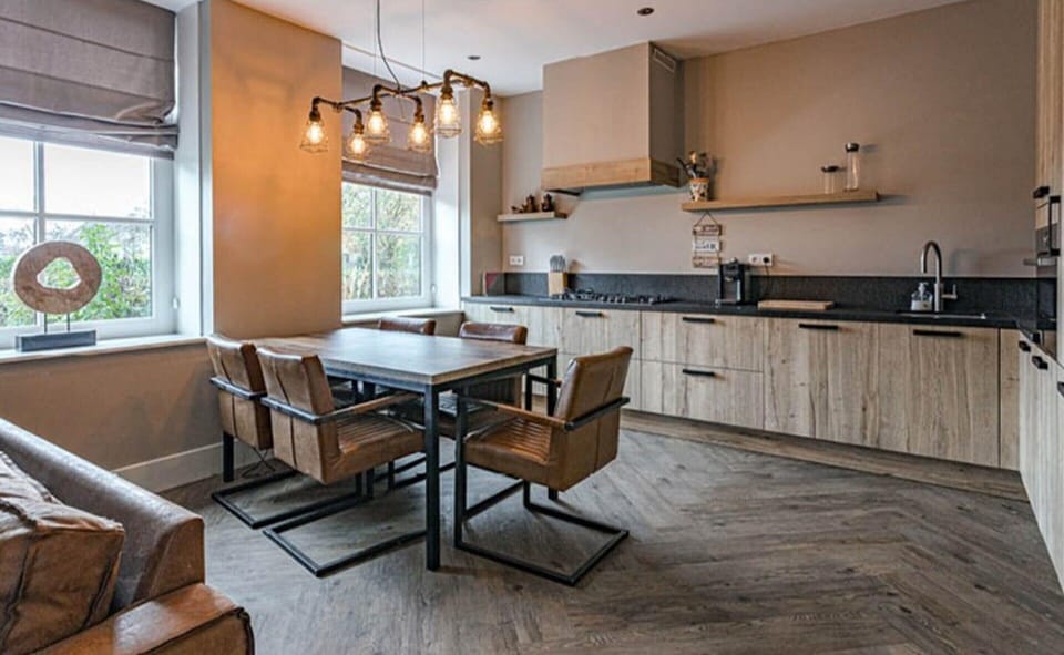 House | Dining