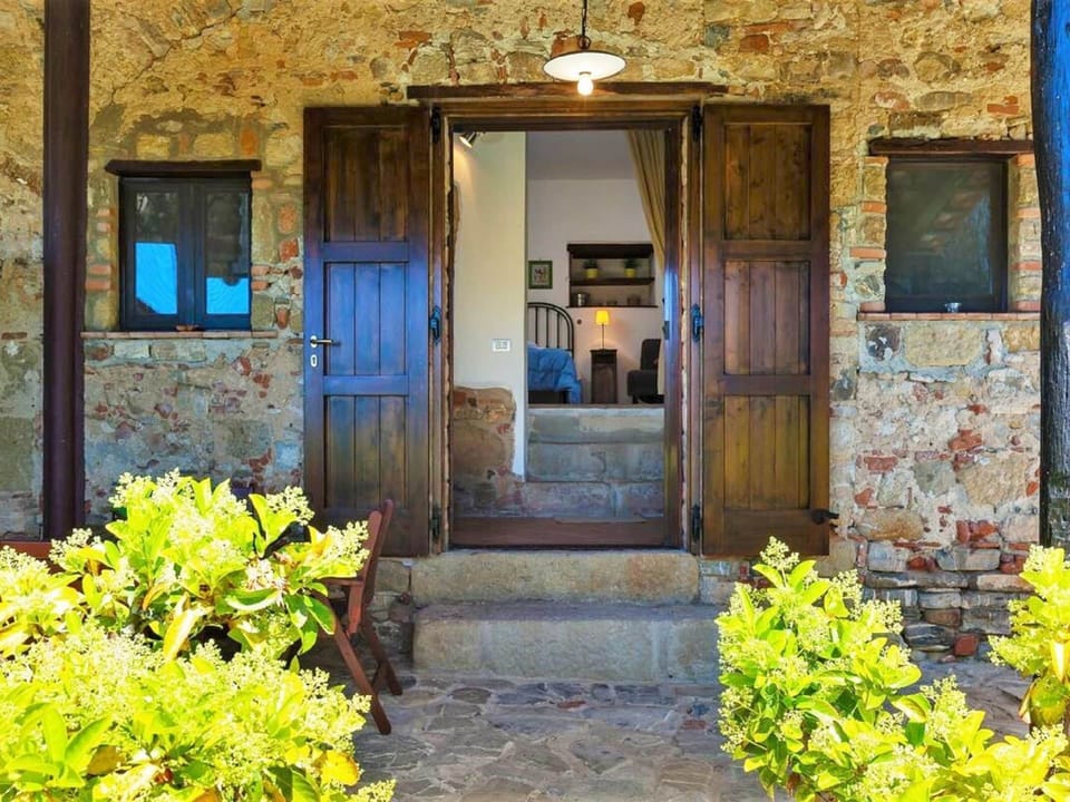 Villa | Exterior