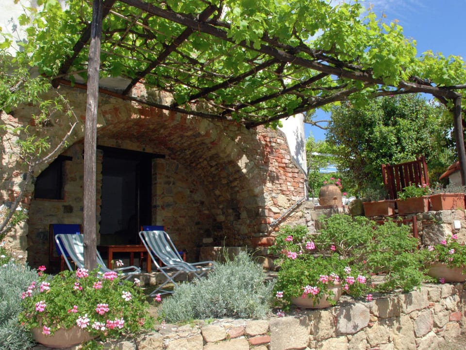 Villa | Exterior