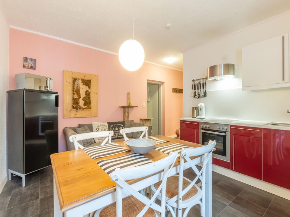Apartment | Dining