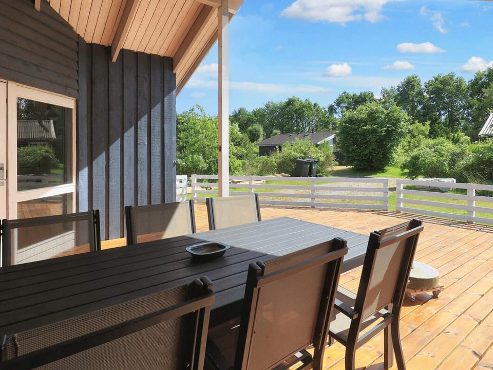 House | Dining