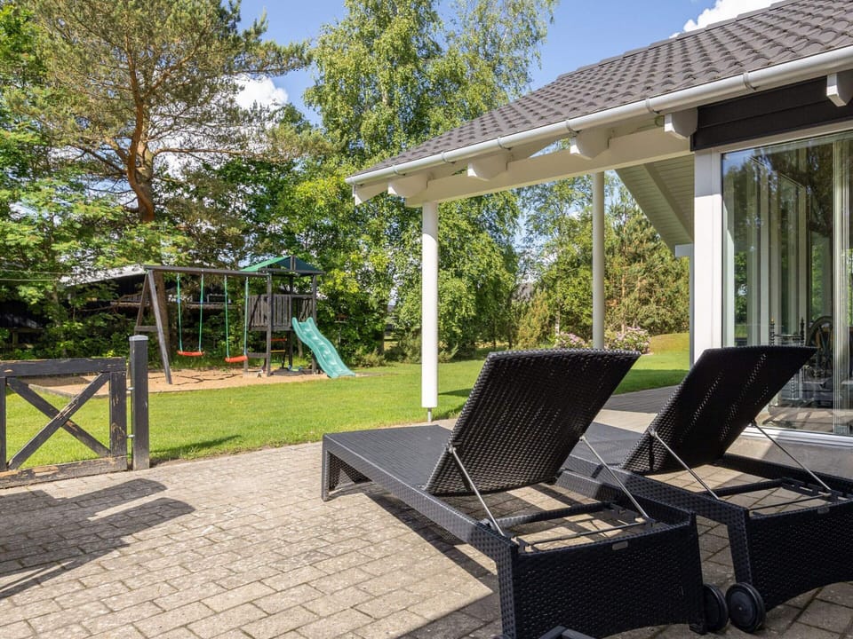 House | Terrace/patio