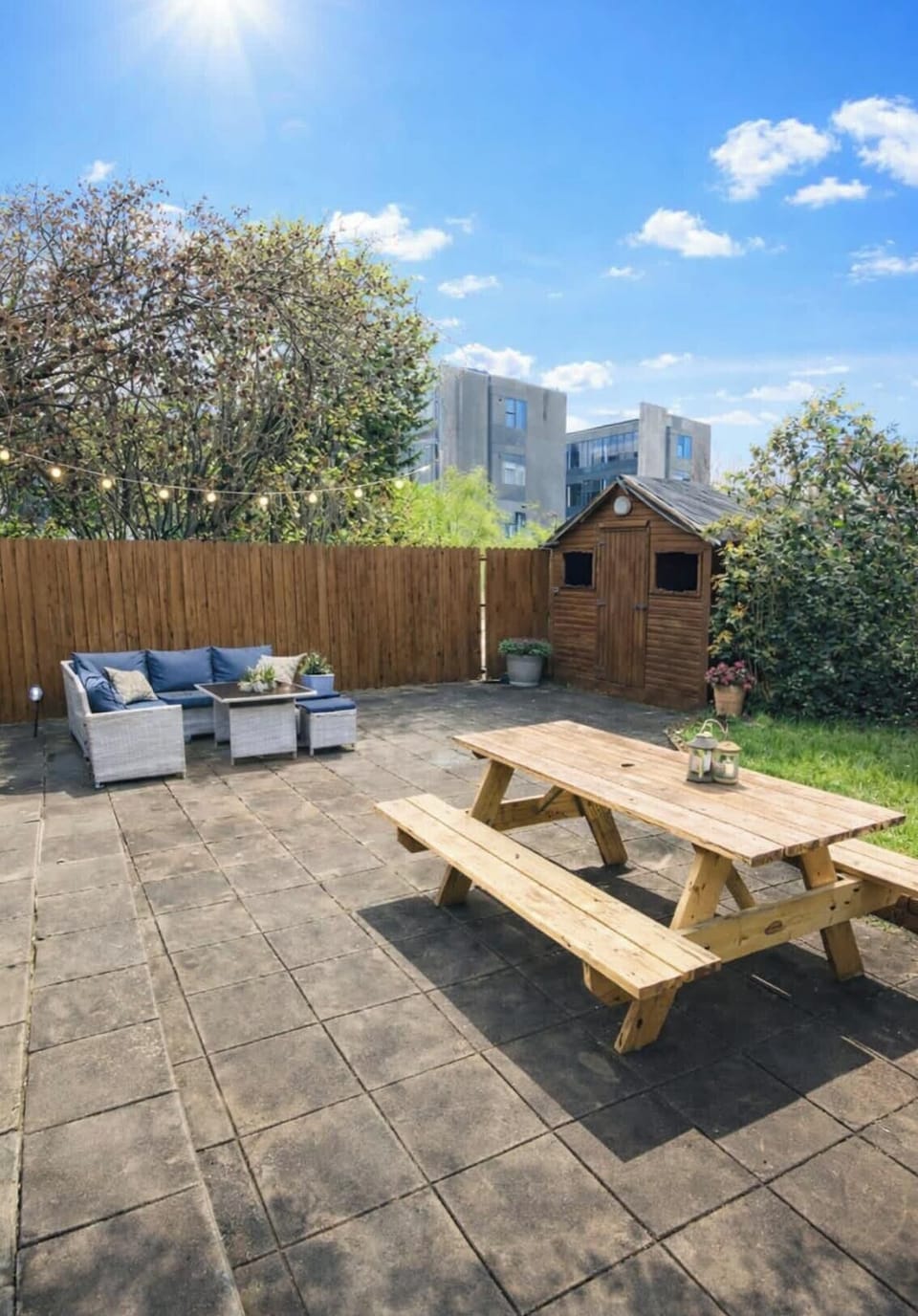 private gated courtyard 