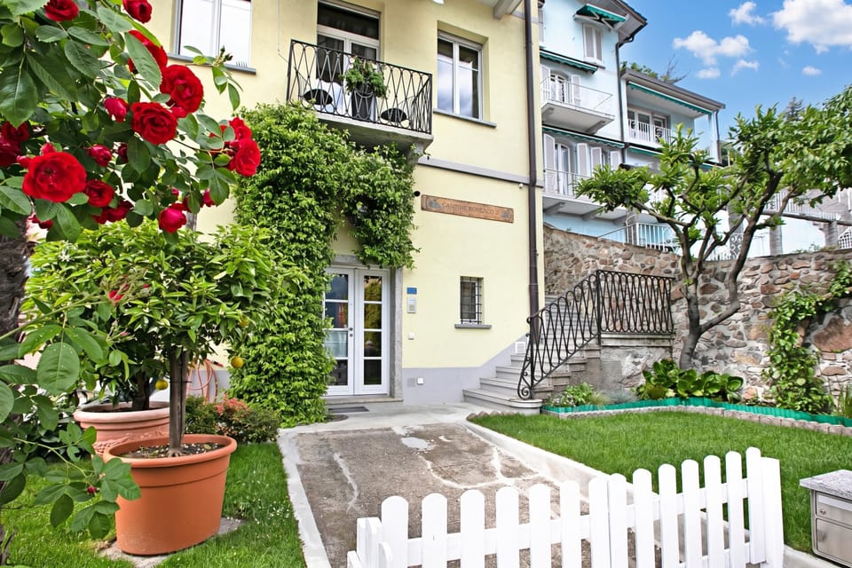 Family Townhome, 2 Bedrooms, Microwave, Beachside (Casa Tamè - Pieds dans l'eau) | Exterior