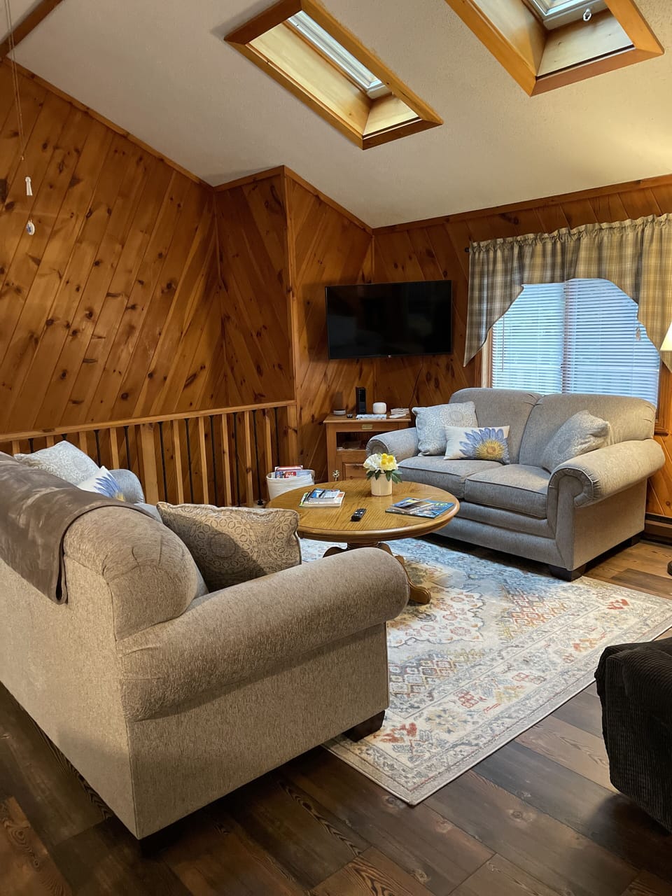Upper level living room View 2
