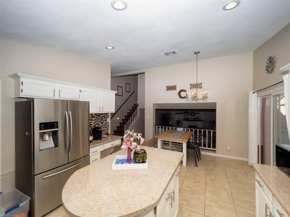 Large Open Kitchen