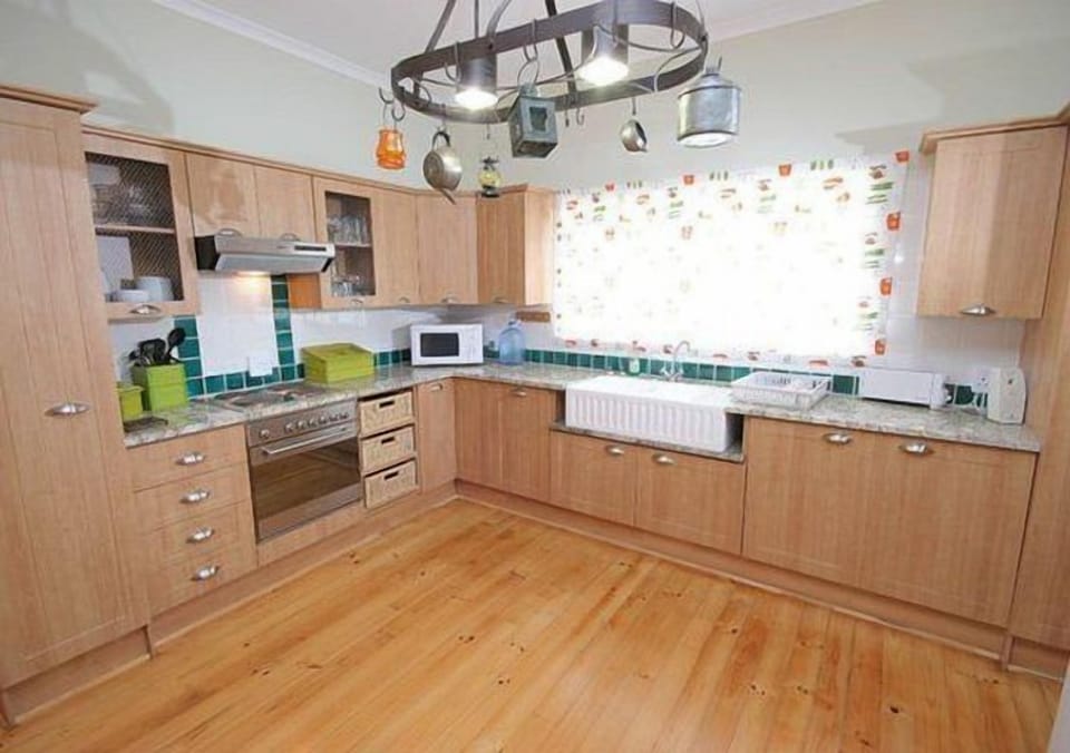 House Louise | Private kitchenette