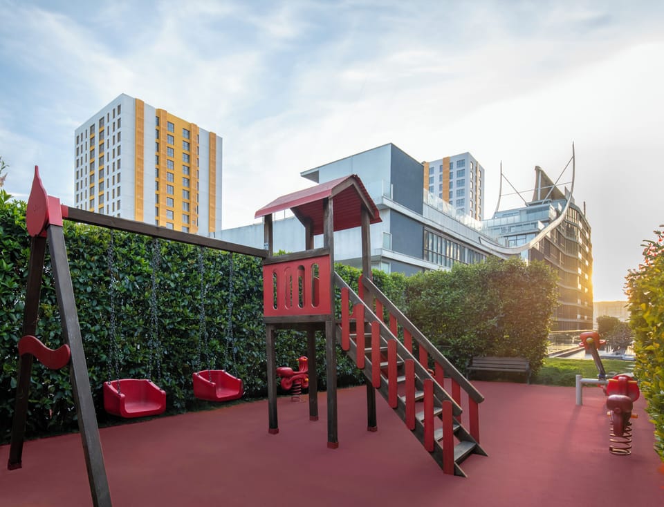 Mövenpick Living Istanbul West Hotel in Istanbul