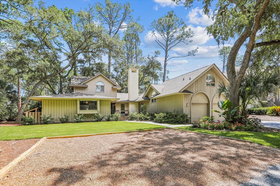 8 Seaside Sparrow in Sea Pines