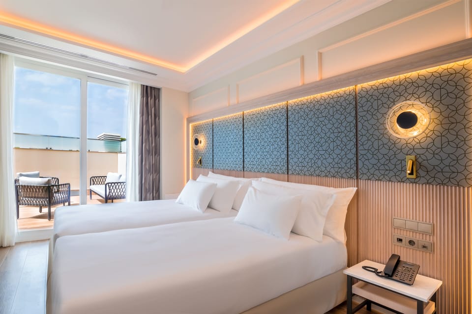 Premium bedding, minibar, in-room safe, desk