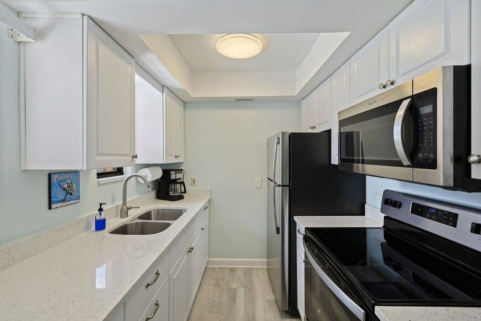 16-web-or-mls-AB3_6800 Sunset Way Unit 1408-16