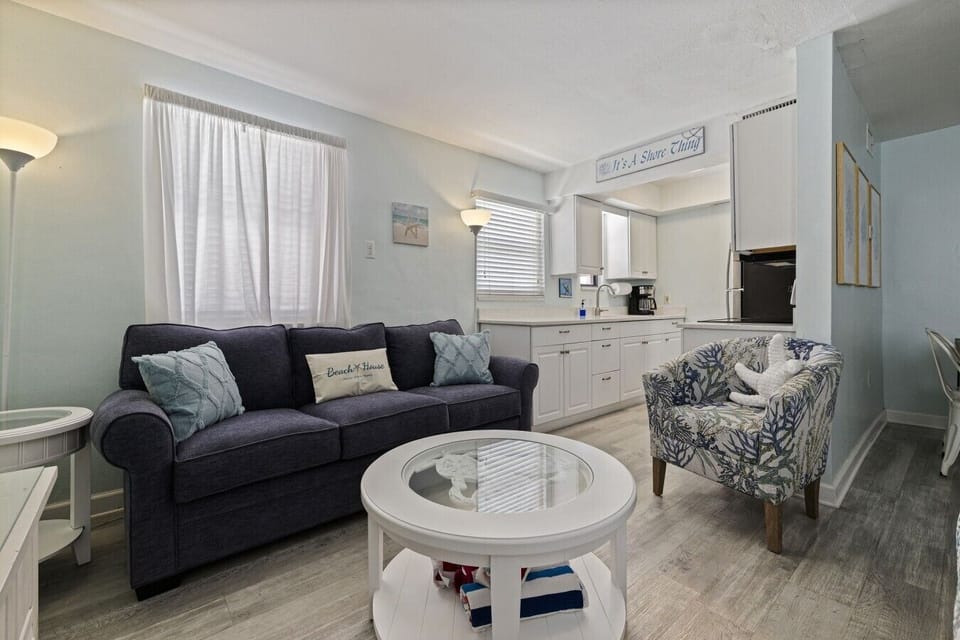 11-web-or-mls-AB3_6800 Sunset Way Unit 1408-11