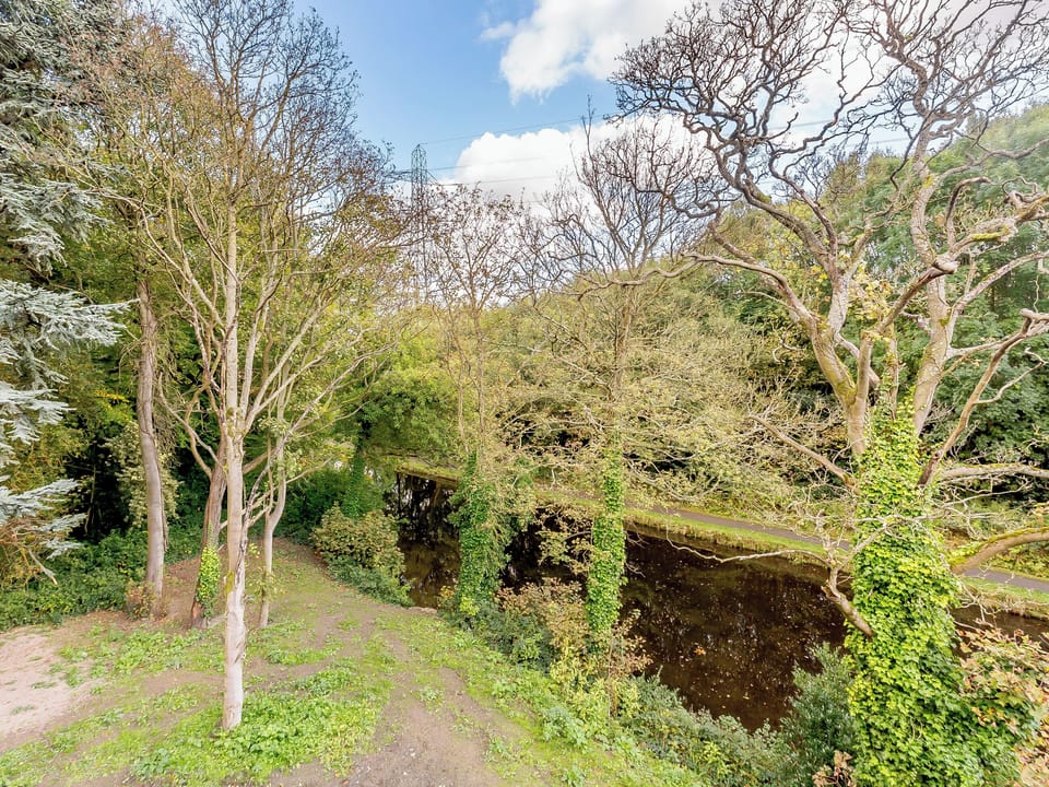 View | Waterside Lodge One - Ashgrove Country Park, Elland