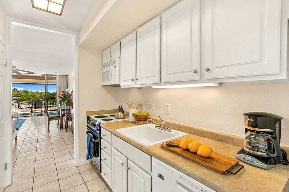 Enjoy cooking at your fully furnished kitchen