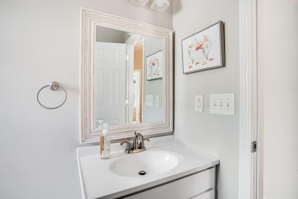 Bright and clean bathroom with modern fixtures and natural light