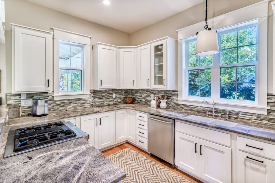 Fully Equipped Kitchen with Stainless Steel Appliances