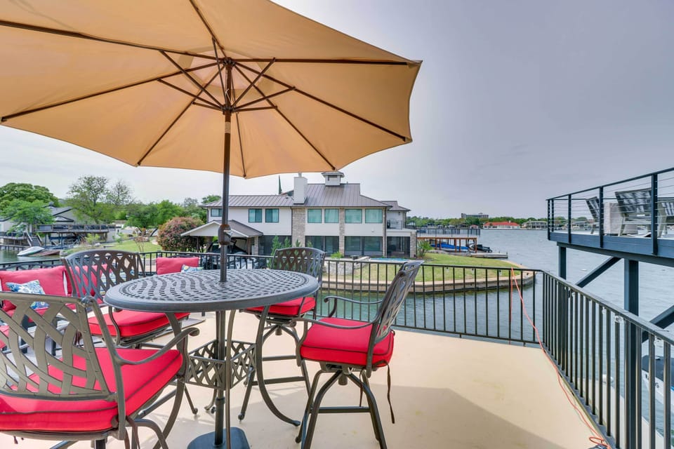 Outdoor Space | Cushioned Patio Furniture | Waterfront Location w/ Views