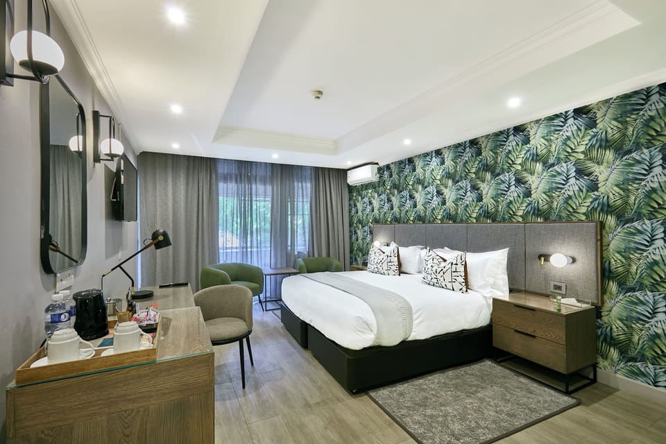 In-room safe, desk, free WiFi, bed sheets