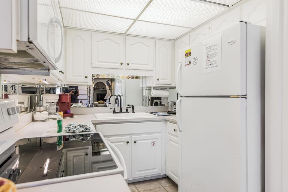 Full Kitchen