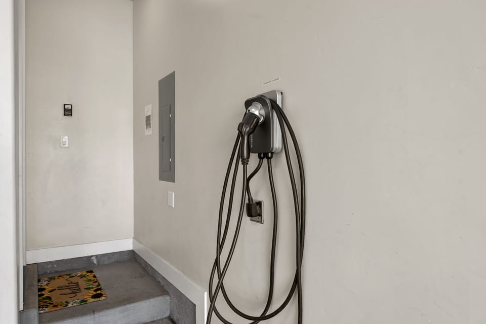 Townhome, 4 Bedrooms | Interior